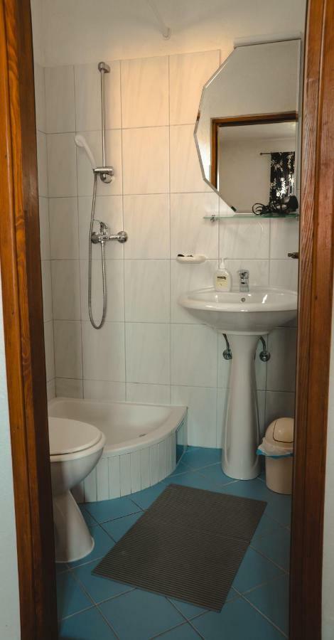 Njofra Banj Daire Dış mekan fotoğraf
